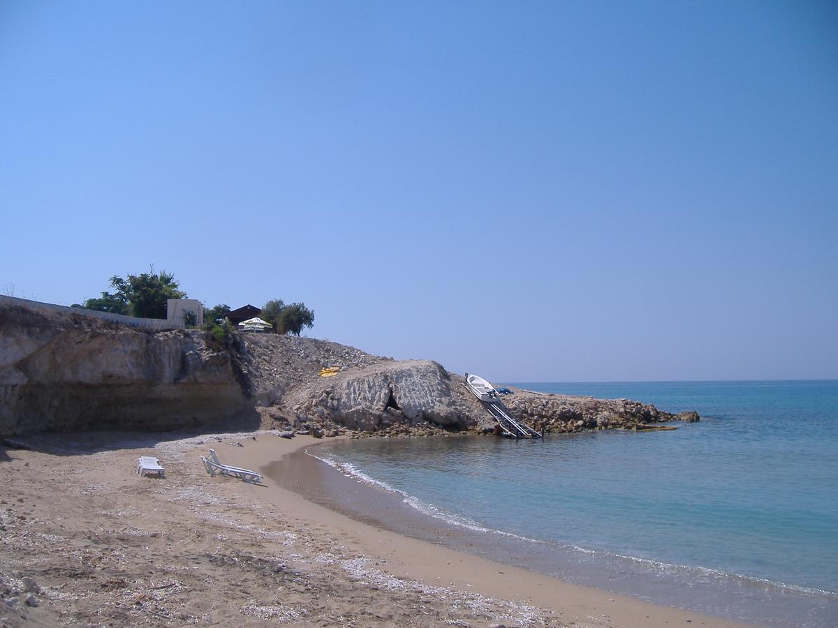 Theresa Hotel At Karpaz Peninsula Agia Trias Exterior foto